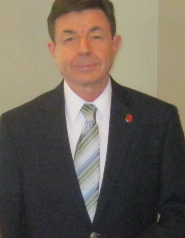 Meet your Posher, Ionel